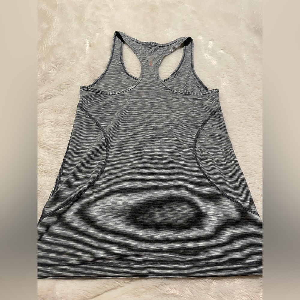 Zella grey long athletic tank top, excellent condition, size medium